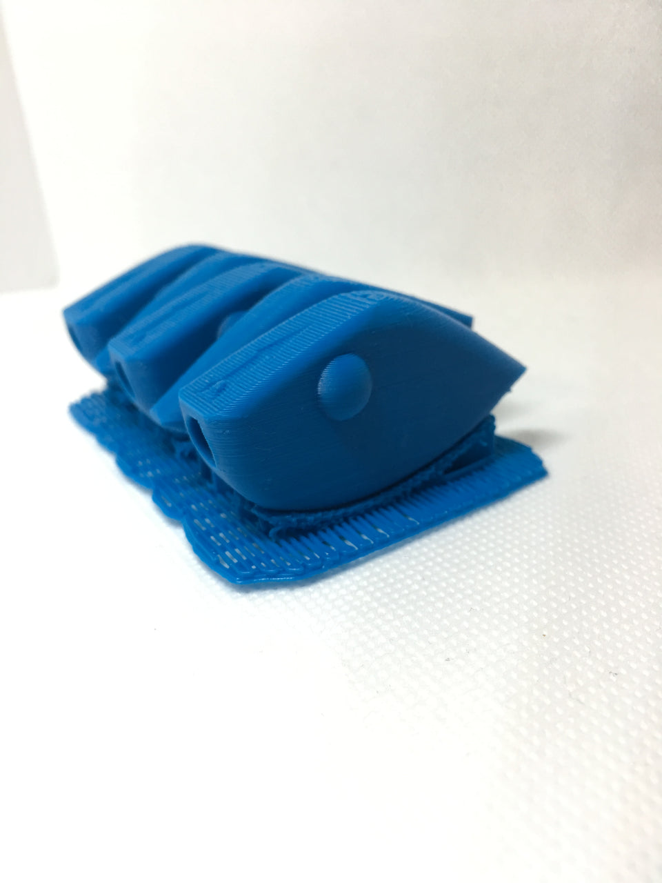 LIPLESS CRANKBAIT 2 INCH BLANK 3D PRINTED FRESH OFF THE PRINTER (BLUE)