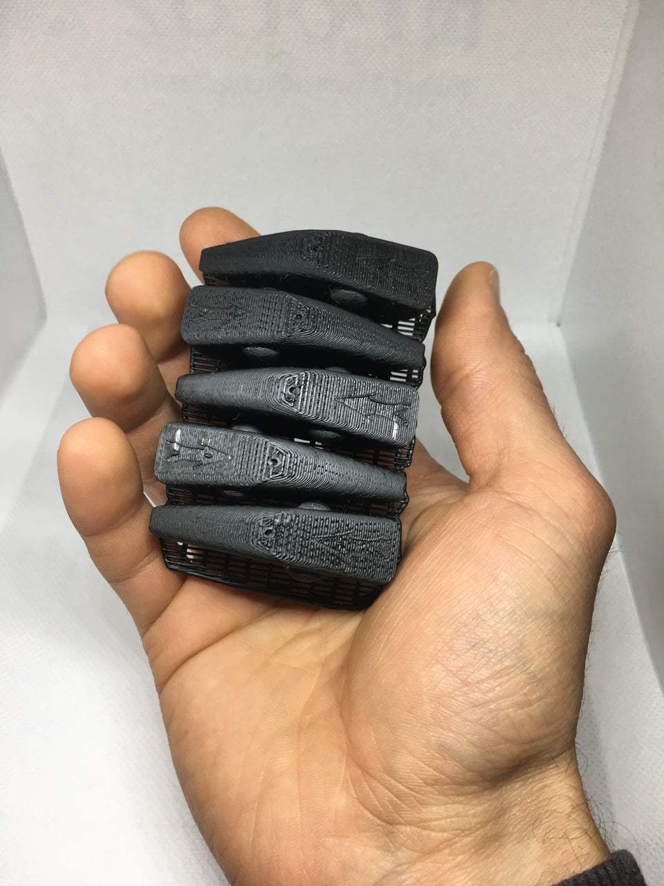 LIPLESS CRANKBAIT 2 INCH BLANK 3D PRINTED FRESH OFF THE PRINTER (BLACK)